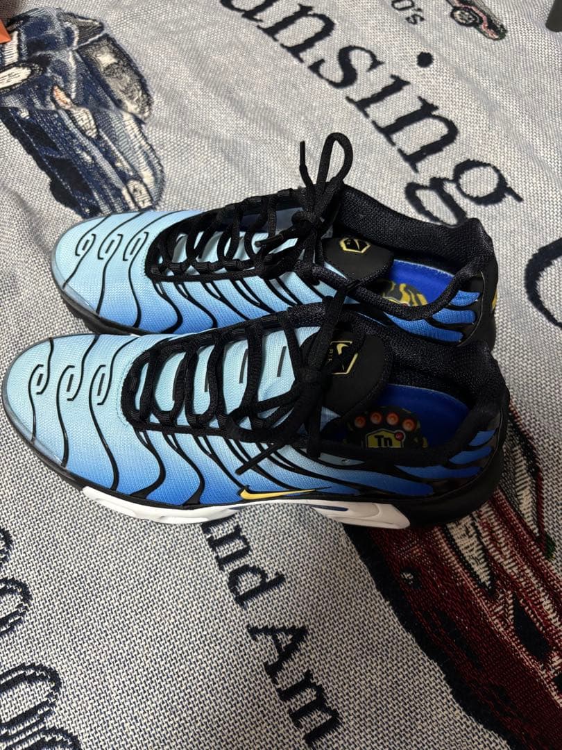 NIKE スニーカー