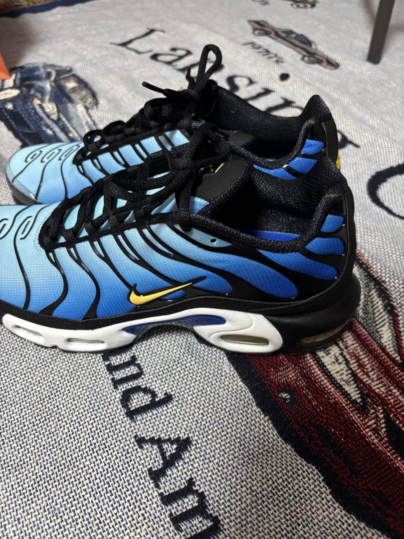 NIKE スニーカー