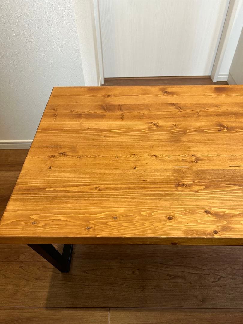 センターテーブル　カフェテーブル　ローテーブル　LOWYA