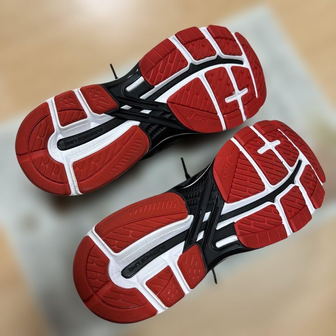 ASICS ランニングシューズ ブラック/レッド