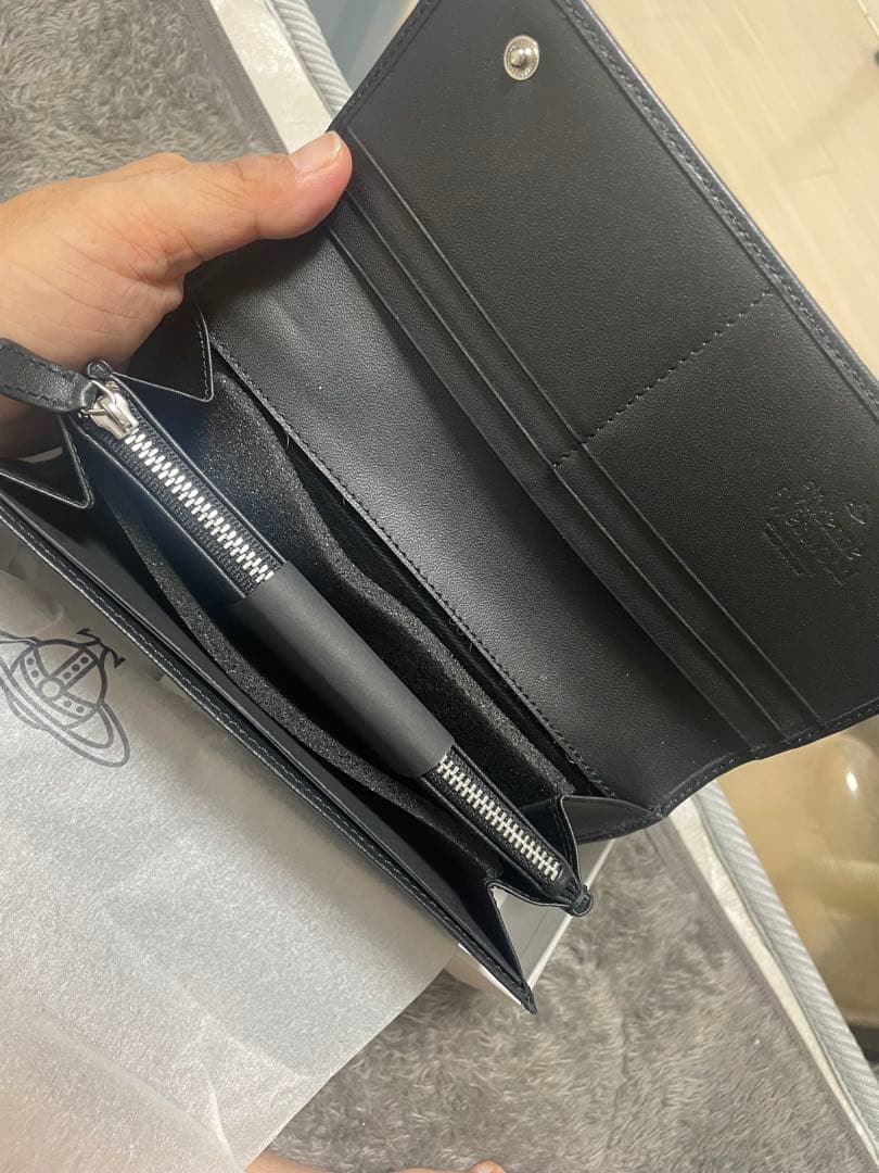 Vivienne Westwood メンズ長財布 最終処分品