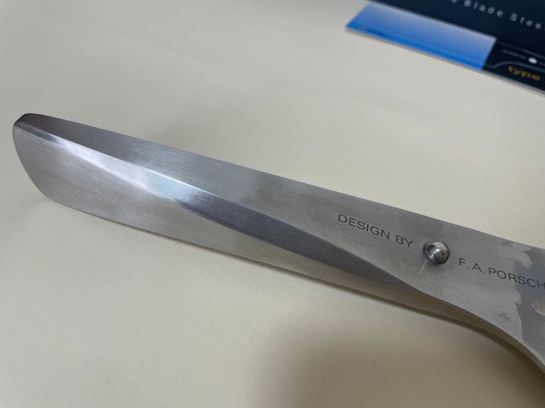 CHROMA type 301 三徳包丁 F.A. Porscheデザイン