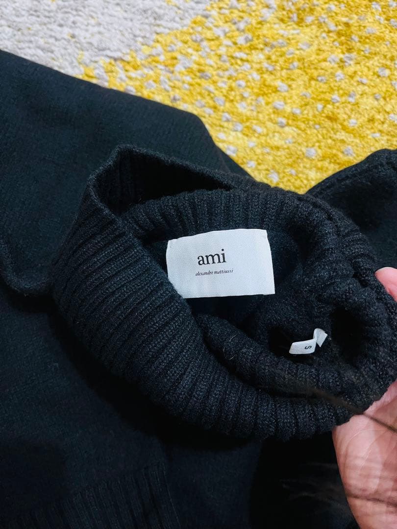 新品未使用●証明書ありアミパリスニット