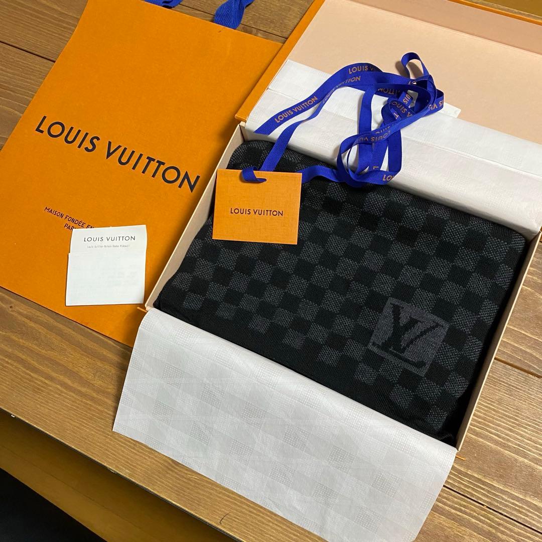 専用！新品箱紙袋付❗️LVロゴマフラー✨ヴィトンマフラー❗️ヴィトン　マフラー