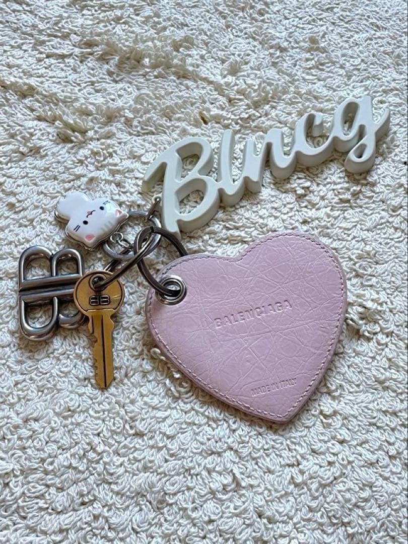 BALENCIAGA バレンシアガ ハート ミラー キーリング チャーム ピンク