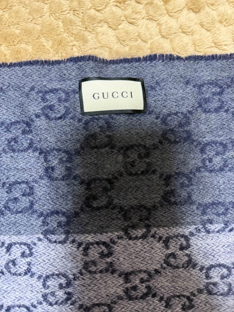 A*様 GUCCI マフラー