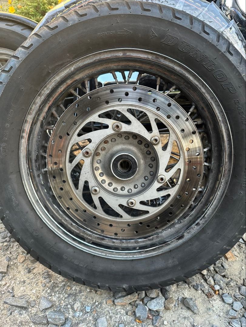 ドラッグスター400 16インチ　UNILLI タイヤホイールセット売り