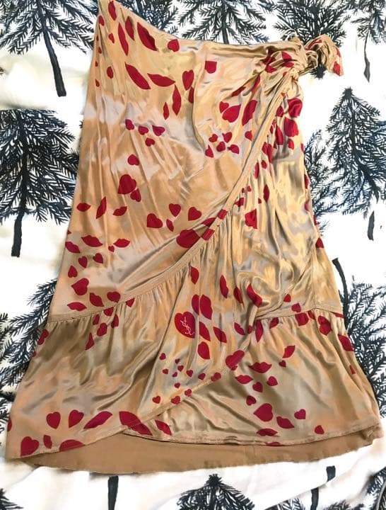 d*7様 YSL リヴゴーシュ ★新品 ゴールドに赤いハートのストレッチギャザー