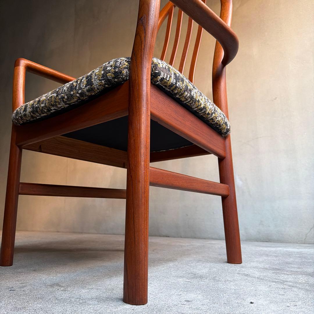 極美品　北欧　デンマーク　チーク無垢 ハイバックアームチェア　ヴィンテージ