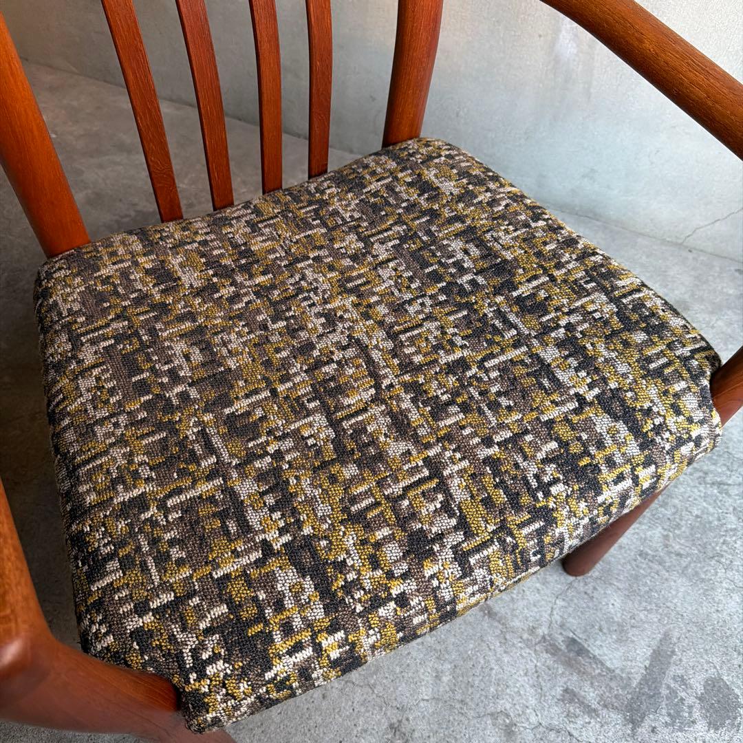 極美品　北欧　デンマーク　チーク無垢 ハイバックアームチェア　ヴィンテージ