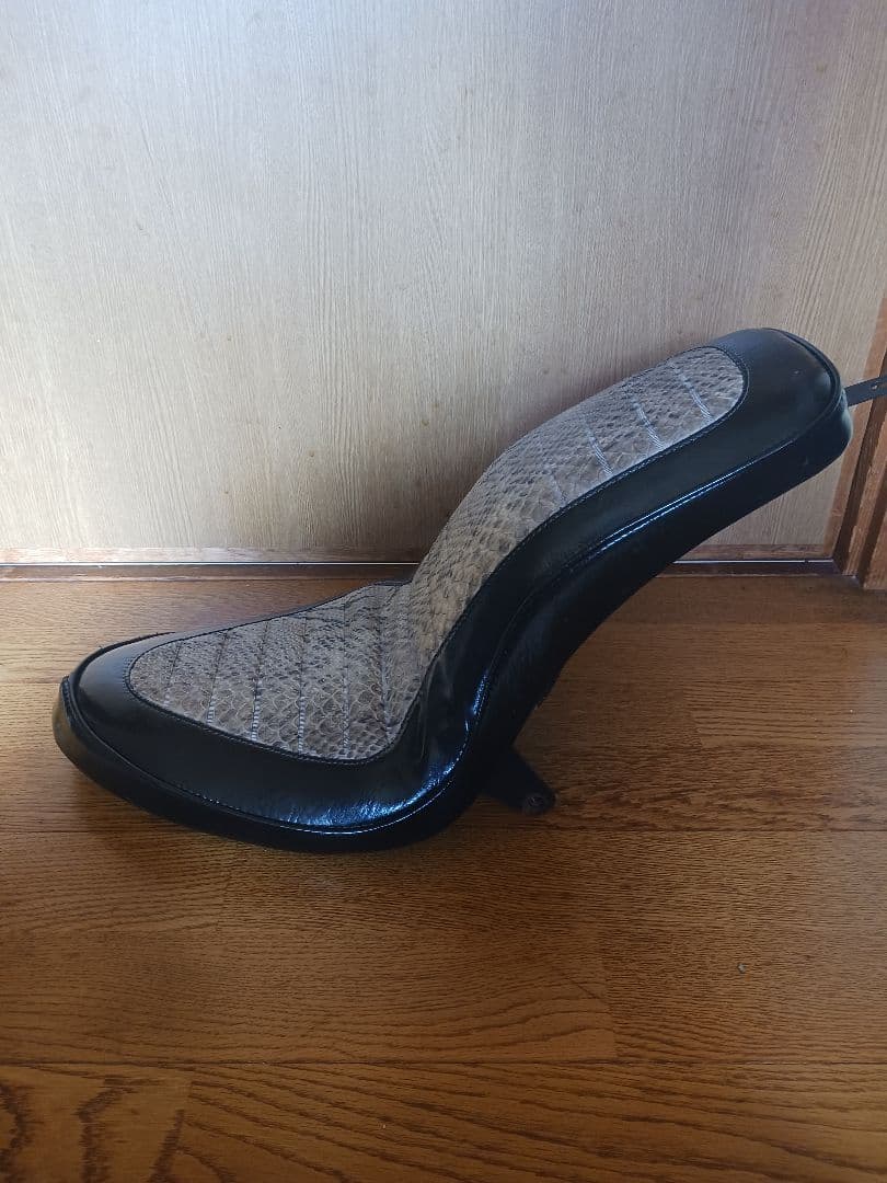 ホンダ　jazz50 　コブラシート　シート