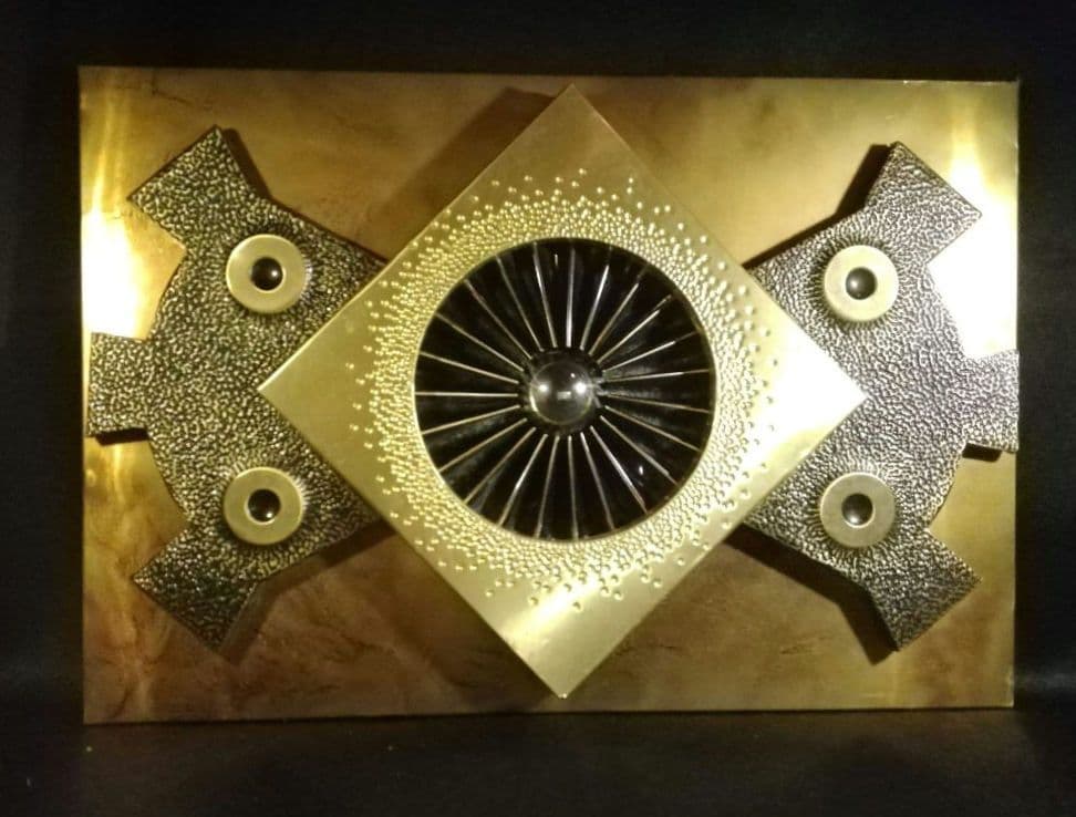 逸品　オブジェ　スティーブンチュン　ウォールデコ　スカルプチャー　ブルータリズム