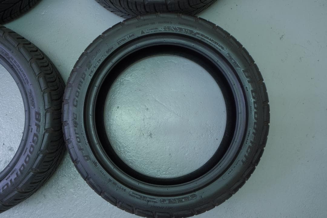 BFグッドリッチ g-Force Comp-2 215/50ZR17 タイヤ4本