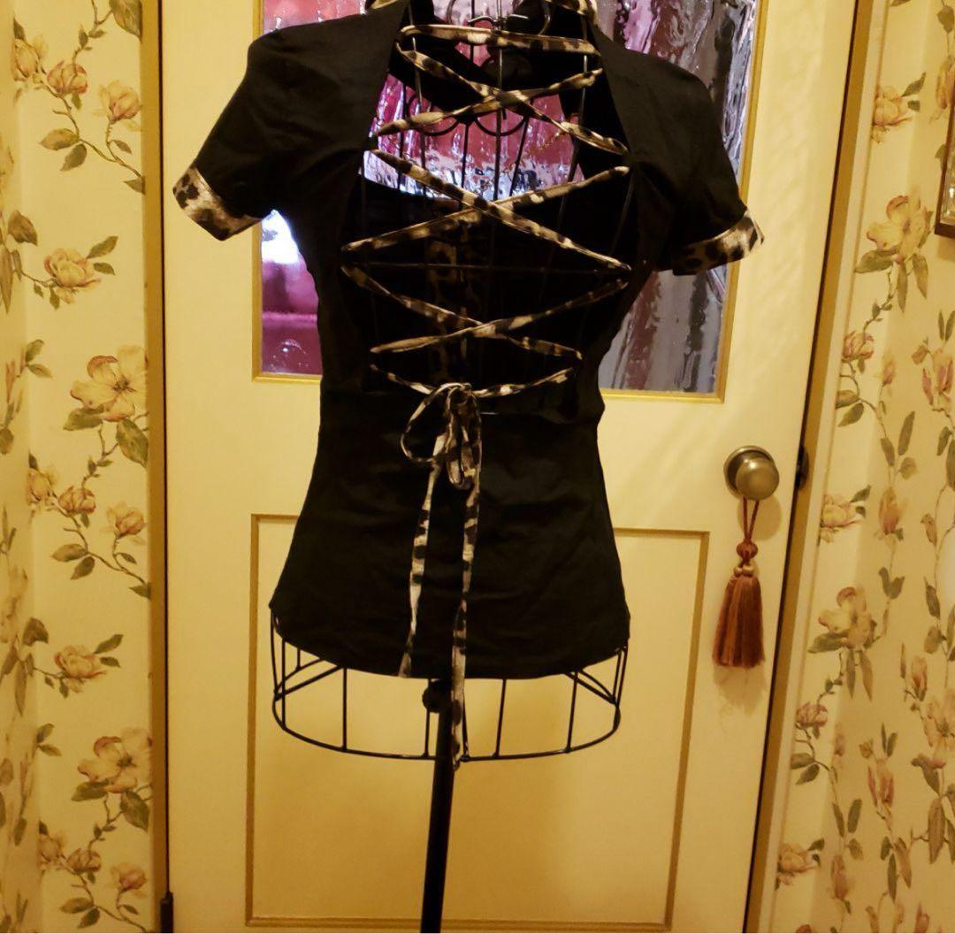 d.i.a セクシーレオパード柄半袖シャツ