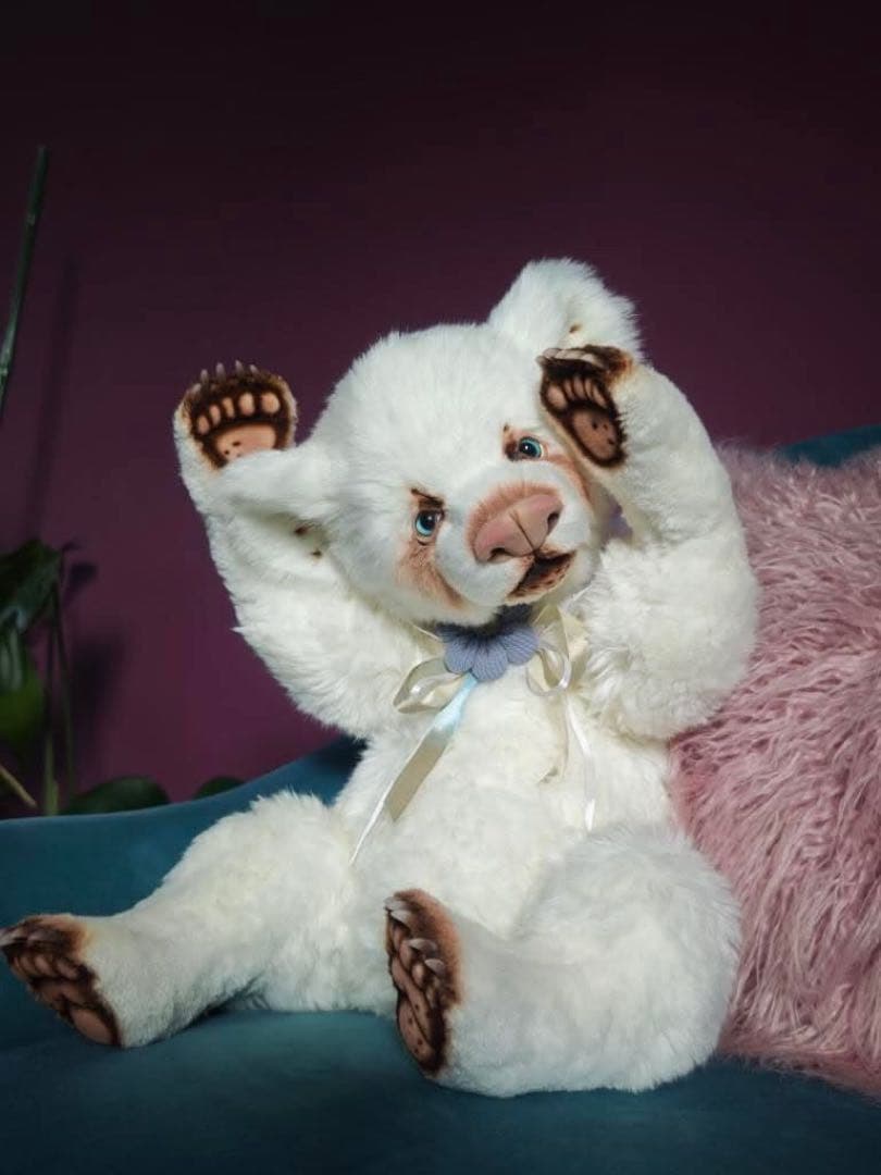 海外作家様作　テディベア　シロクマ