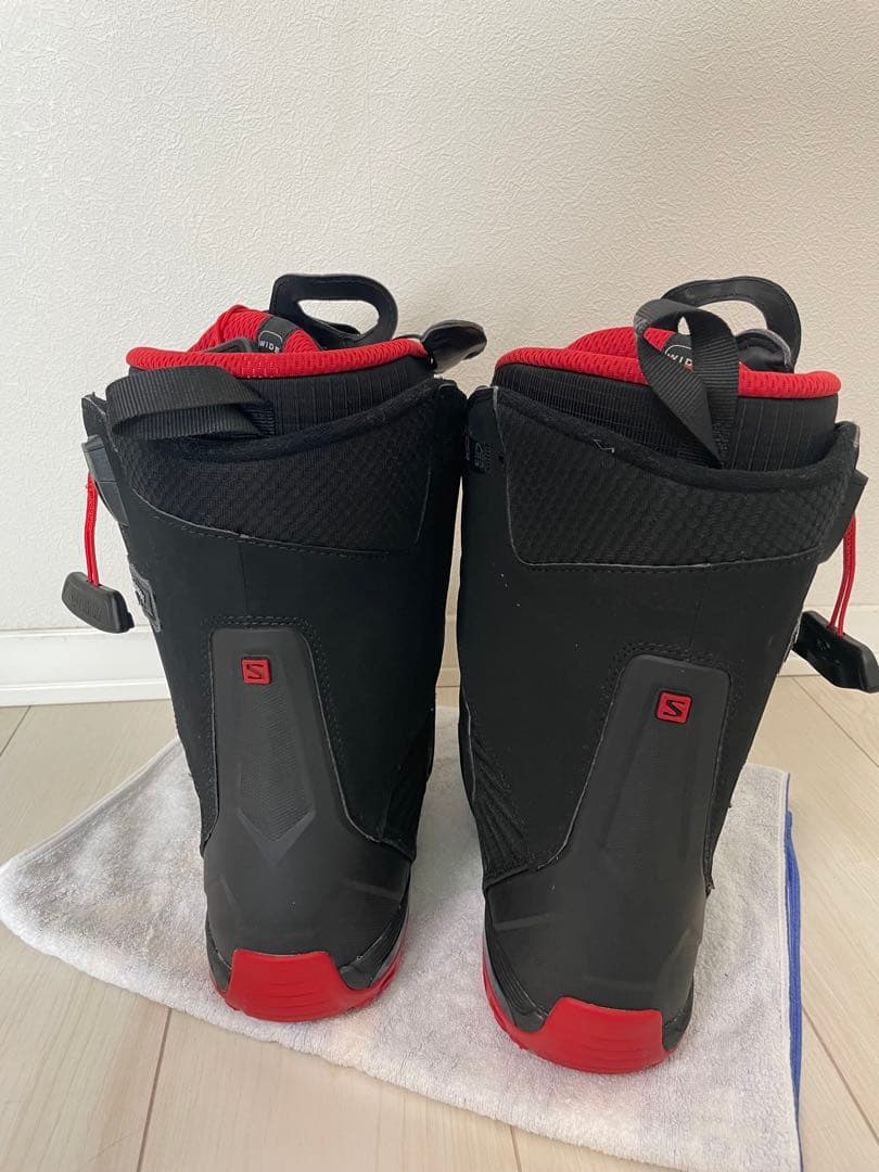 美品 Salomon スノーボードブーツ ブラック/レッド 26cm