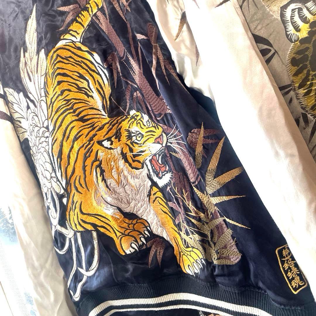 絡繰魂 粋/カラクリダマシイ イキ 信長の虎　スカジャン　2XL