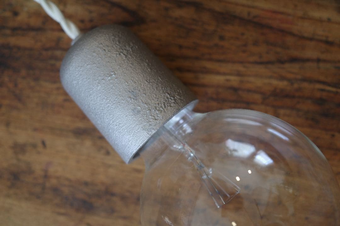 人気！ペンダントライト　ソケットランプ　toolbox 亜鉛　無骨　北欧　メタル