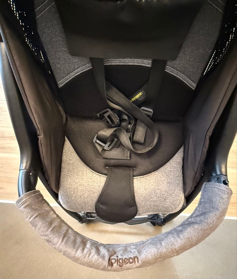 ピジョン ビングルBB2 B型ベビーカー チャコールグレー