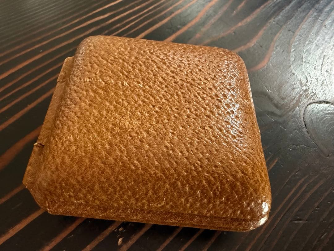 ルーピング　スイス製　８デイズ　トラベルアラーム　耐磁メカニカルウォッチ