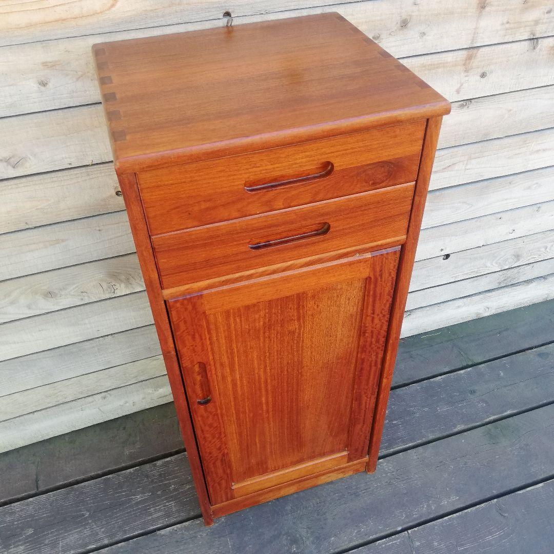 M●北欧ヴィンテージ 組み接ぎチーク無垢オイル仕上げ キャビネット