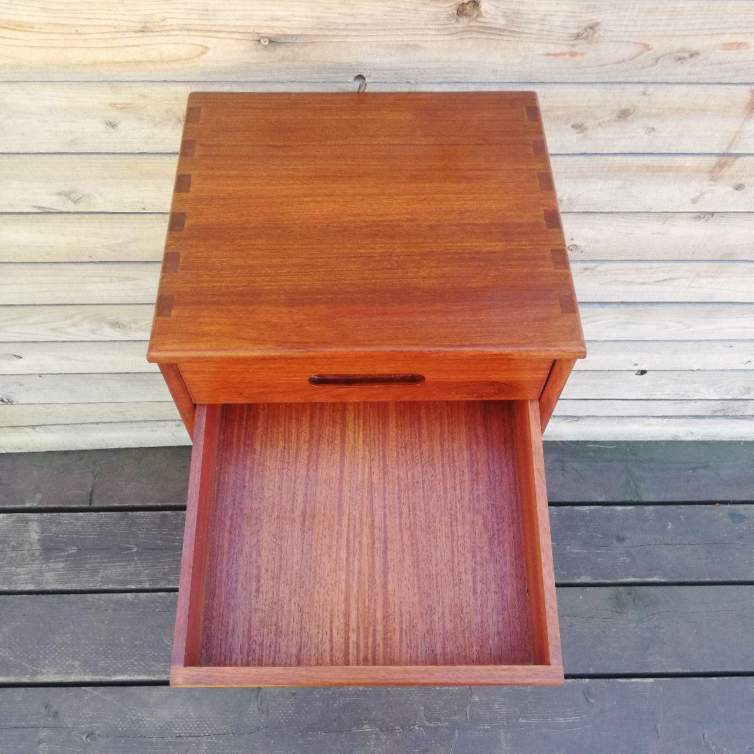 M●北欧ヴィンテージ 組み接ぎチーク無垢オイル仕上げ キャビネット