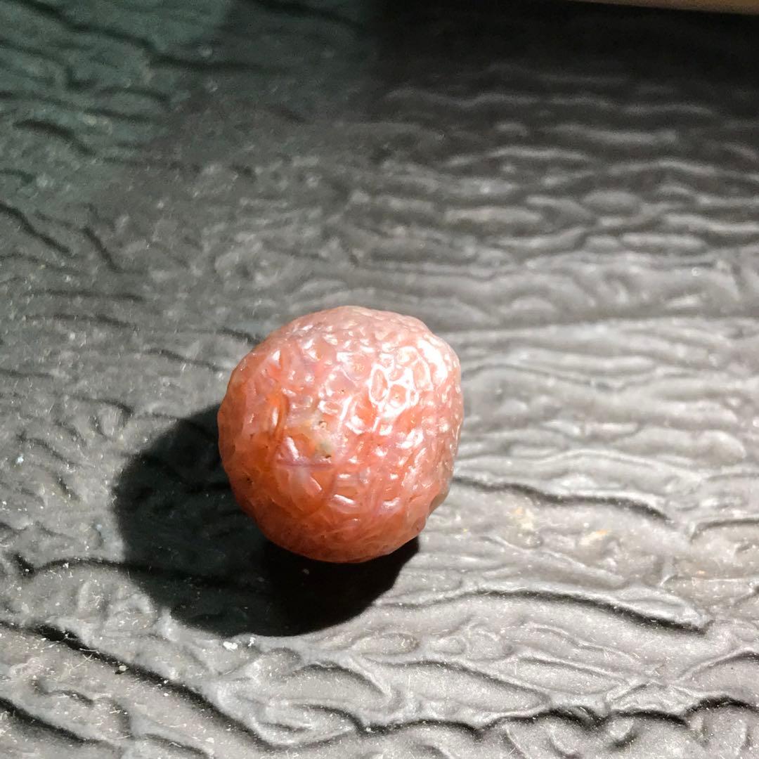 ゴビ石−1199 ゴビ瑪瑙　原石　『糸玉』