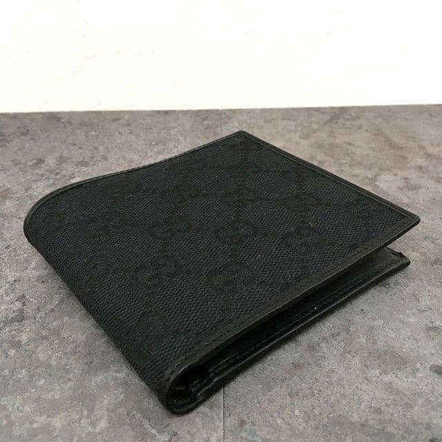 送料込み！ 未使用品 GUCCI 二つ折り財布 ブラック 箱付き 484