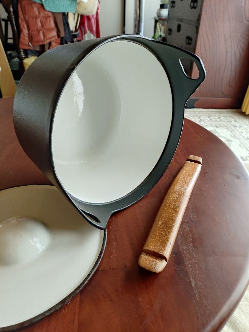 イッタラ 3L　 サルパネーバ キャセロール　　 い草の鍋敷き付