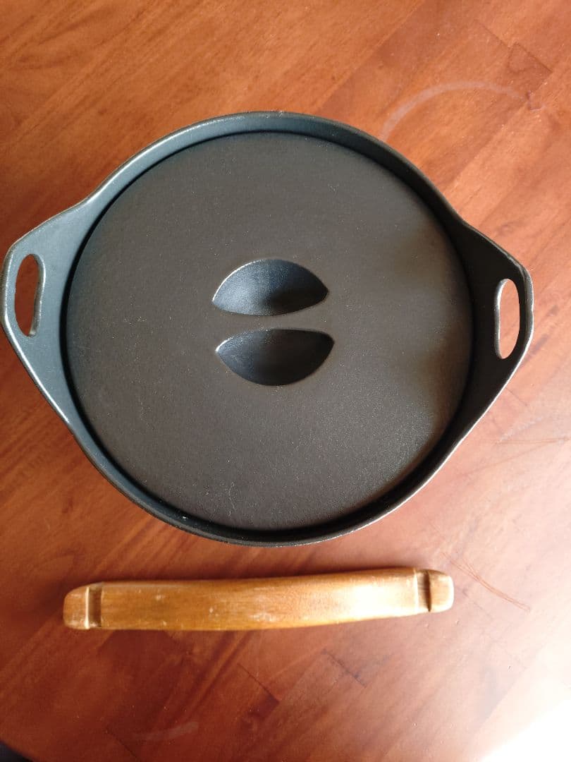 イッタラ 3L　 サルパネーバ キャセロール　　 い草の鍋敷き付