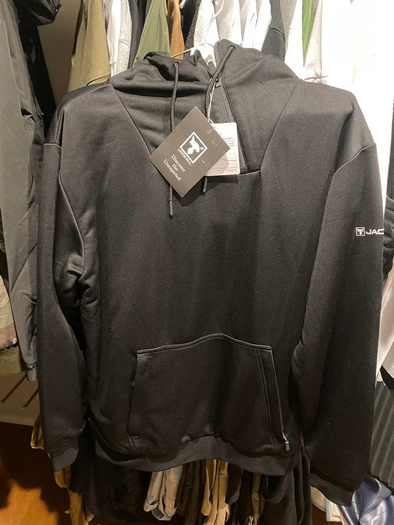 JACKALL ブラック フード付きパーカー