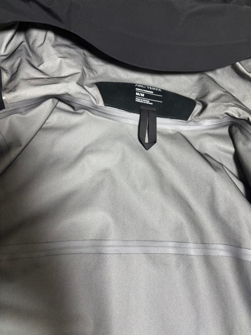 ベータLTジャケット　Beta LT 　Mサイズ　ブラック　2023年モデル