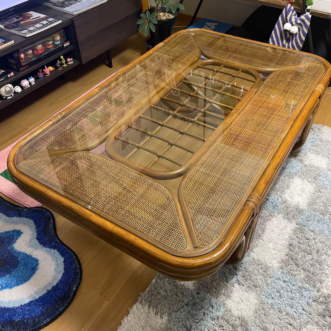 センターテーブル・ローテーブル Vintage Rattan and Glass Top Table