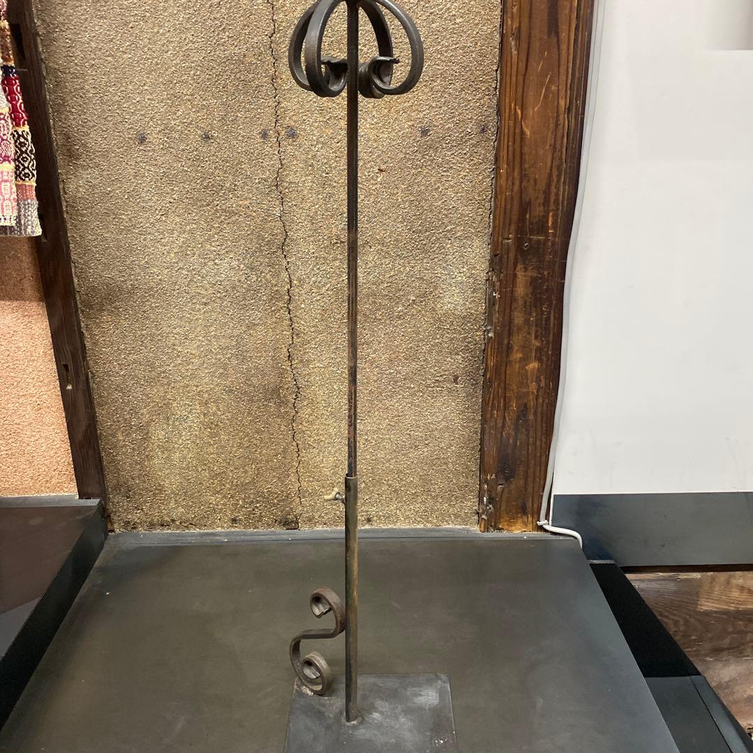 ヴィンテージ 鉄製の高さ調整可能なハットスタンド　帽子掛け