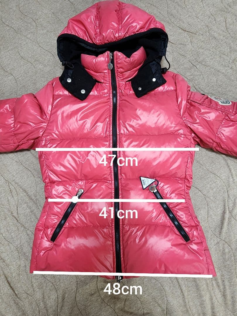 【人気】　モンクレール　バディア　BADIA　ダウンジャケット　デカワッペン