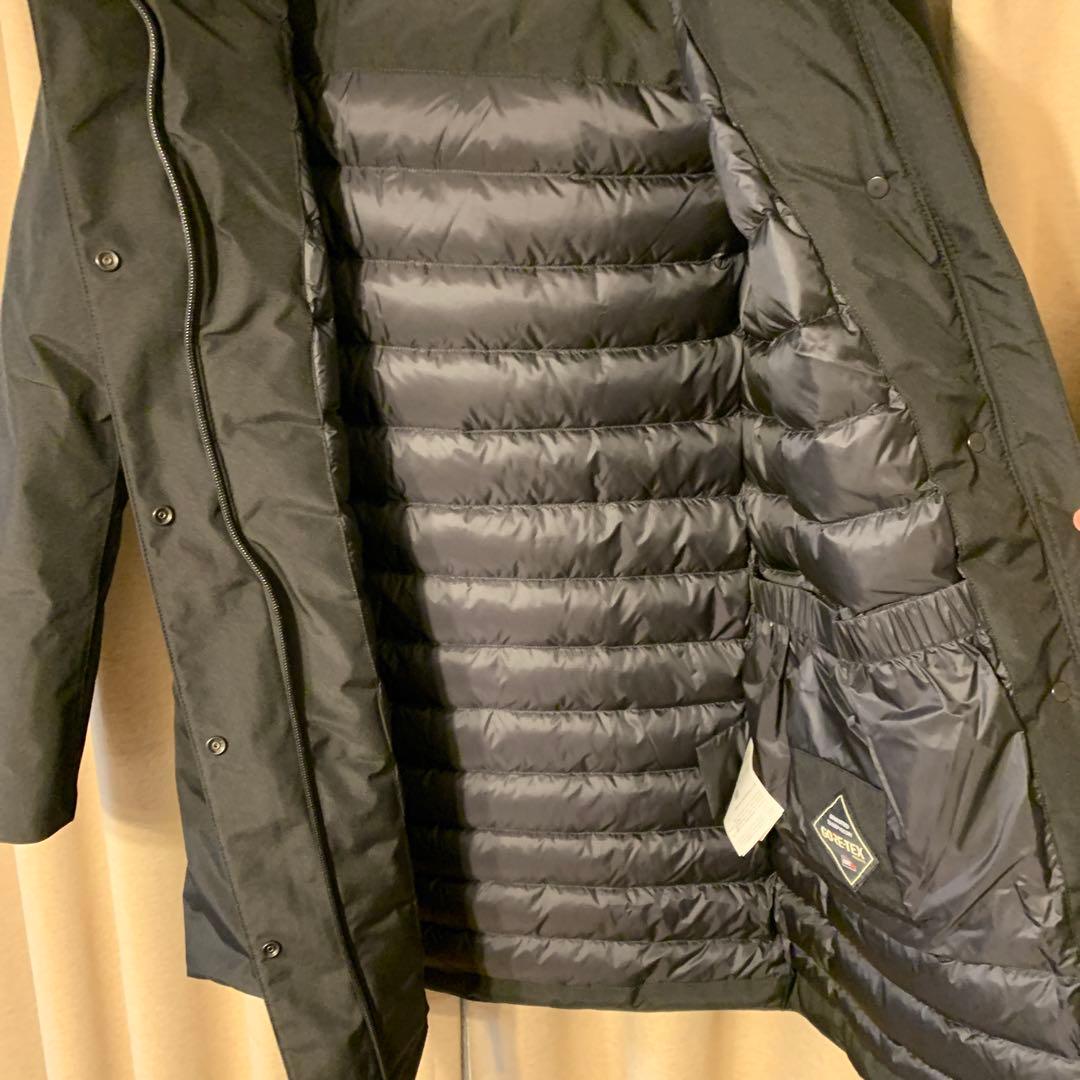 超美品WOOLRICH フード付きロング丈ダウンジャケット ブラック Sフェザー