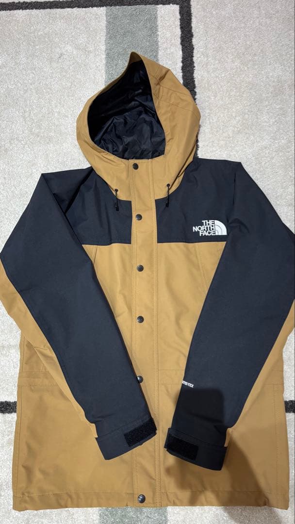 THE NORTH FACE マウンテンパーカー ブラウン・ブラック