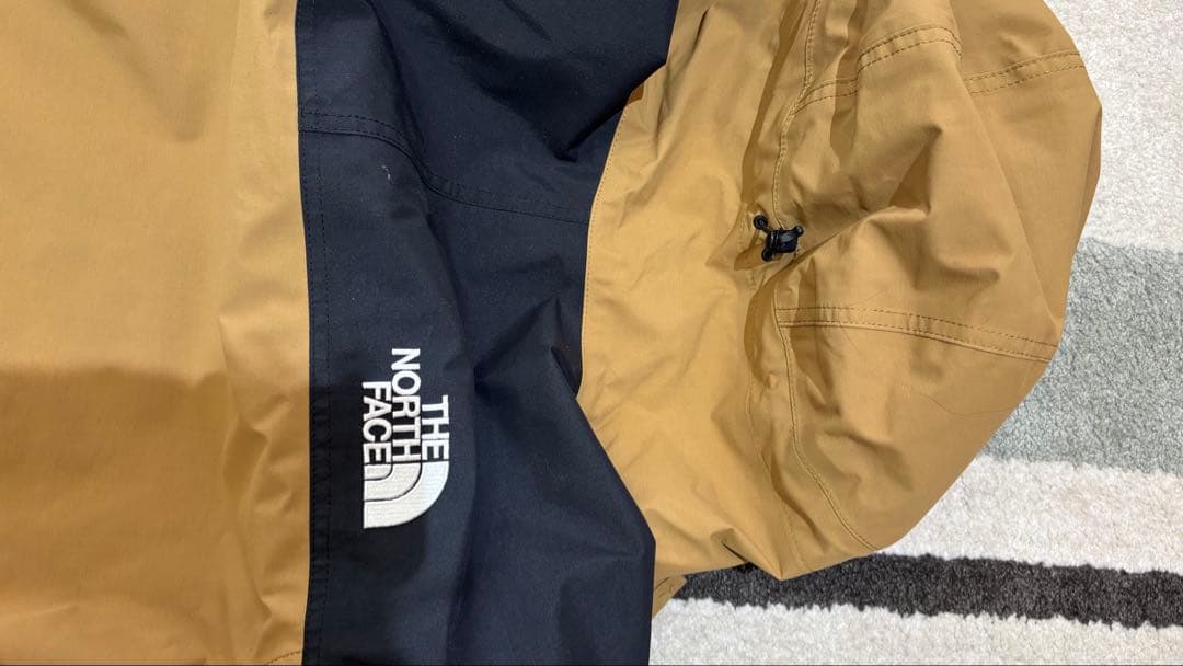 THE NORTH FACE マウンテンパーカー ブラウン・ブラック