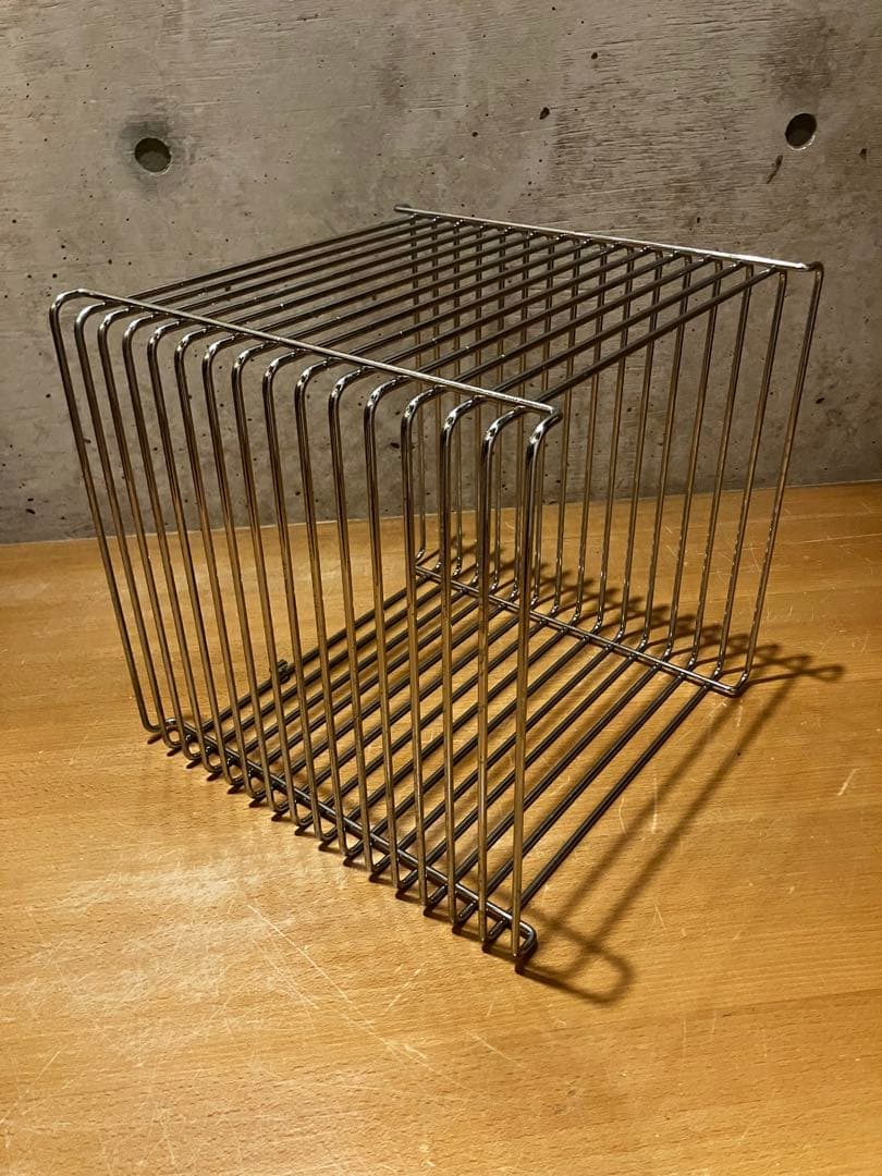 パントン　ワイヤーシェルフ　モンタナ　中古