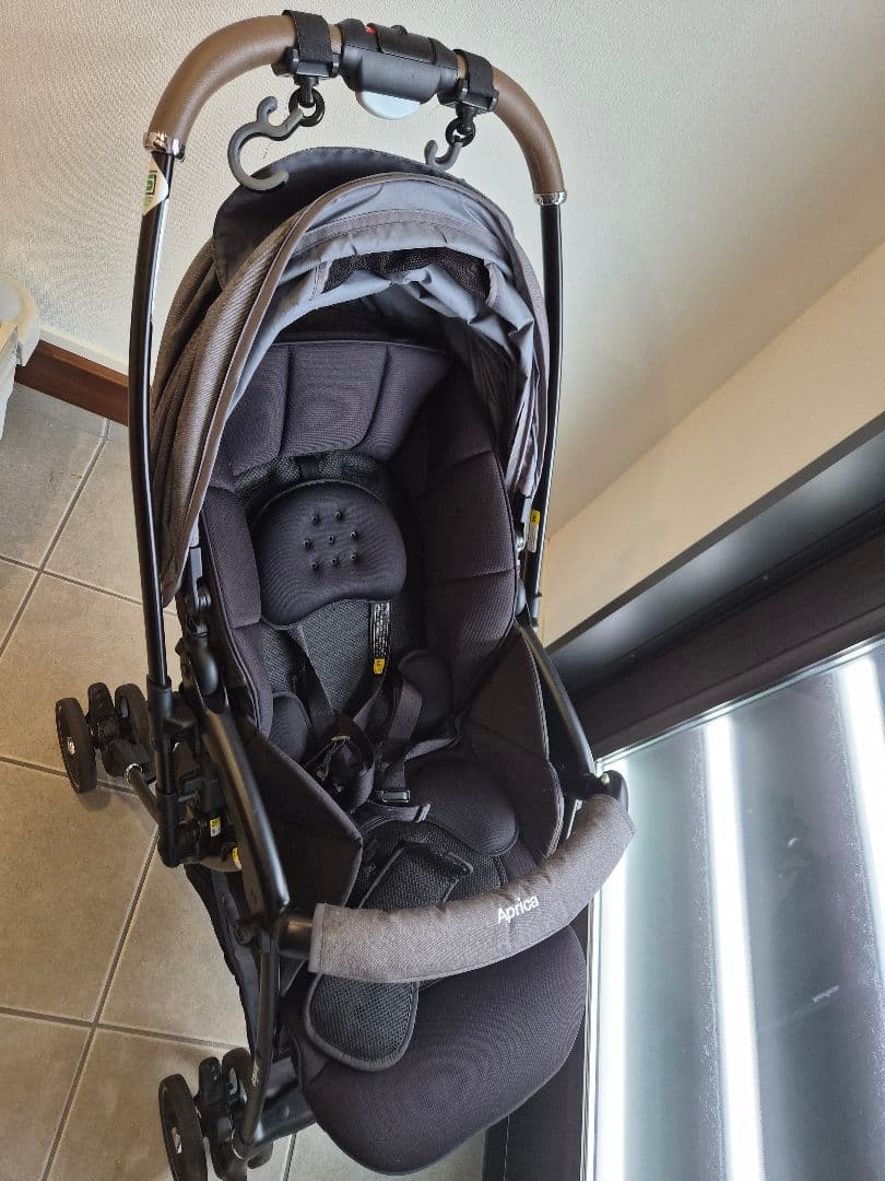 Aprica ベビーカー グレー 軽量折りたたみ