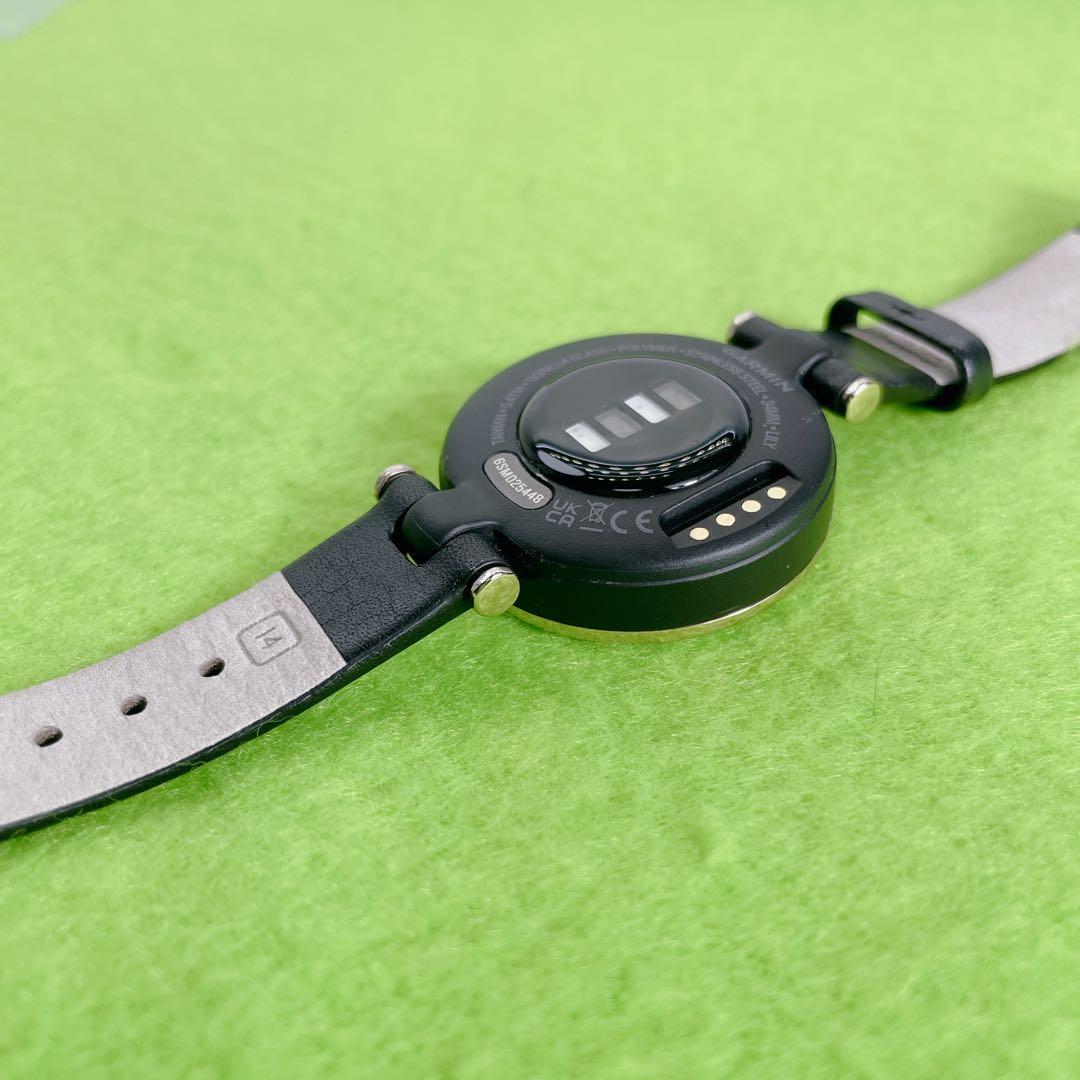 時計 GARMIN Lily Classic Black Leather Gold