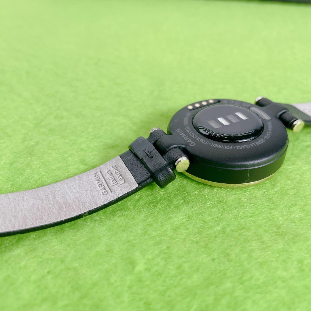 時計 GARMIN Lily Classic Black Leather Gold