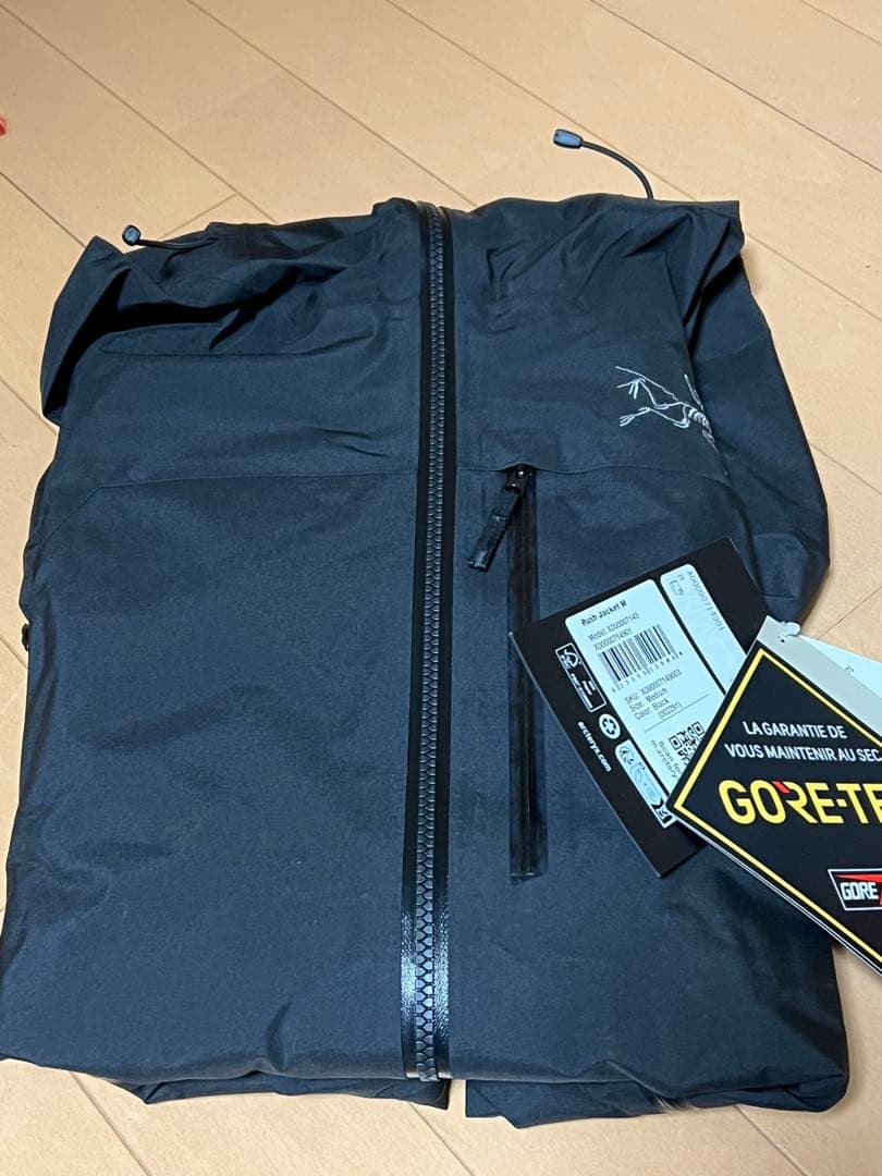 未使用 バードエイド付 アークテリクス ラッシュジャケット 黒 M