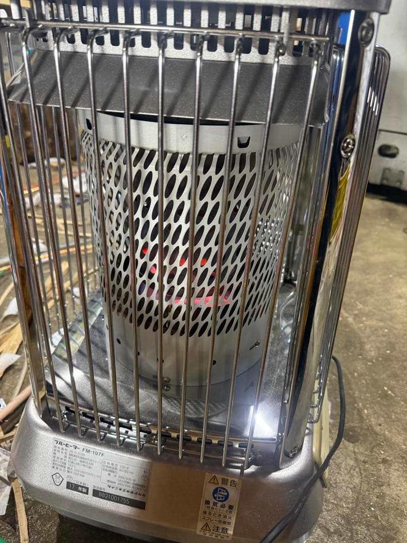 ダイニチブルーヒーター　石油ストーブ　FM-107(s)