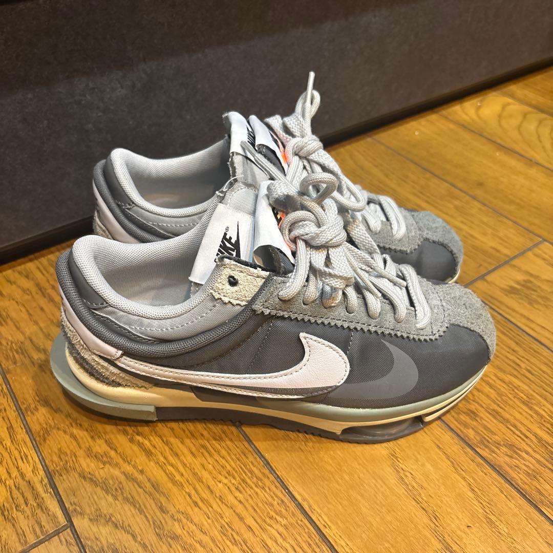 NIKE × SACAI ZOOM CORTEZ SP GREY