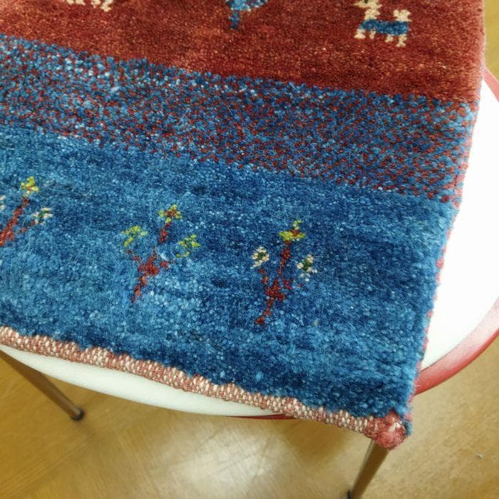 値下げ交渉ミニギャベ●33×36㎝●手織●本物●新品未使用 遊牧民が紡ぐギャッベ