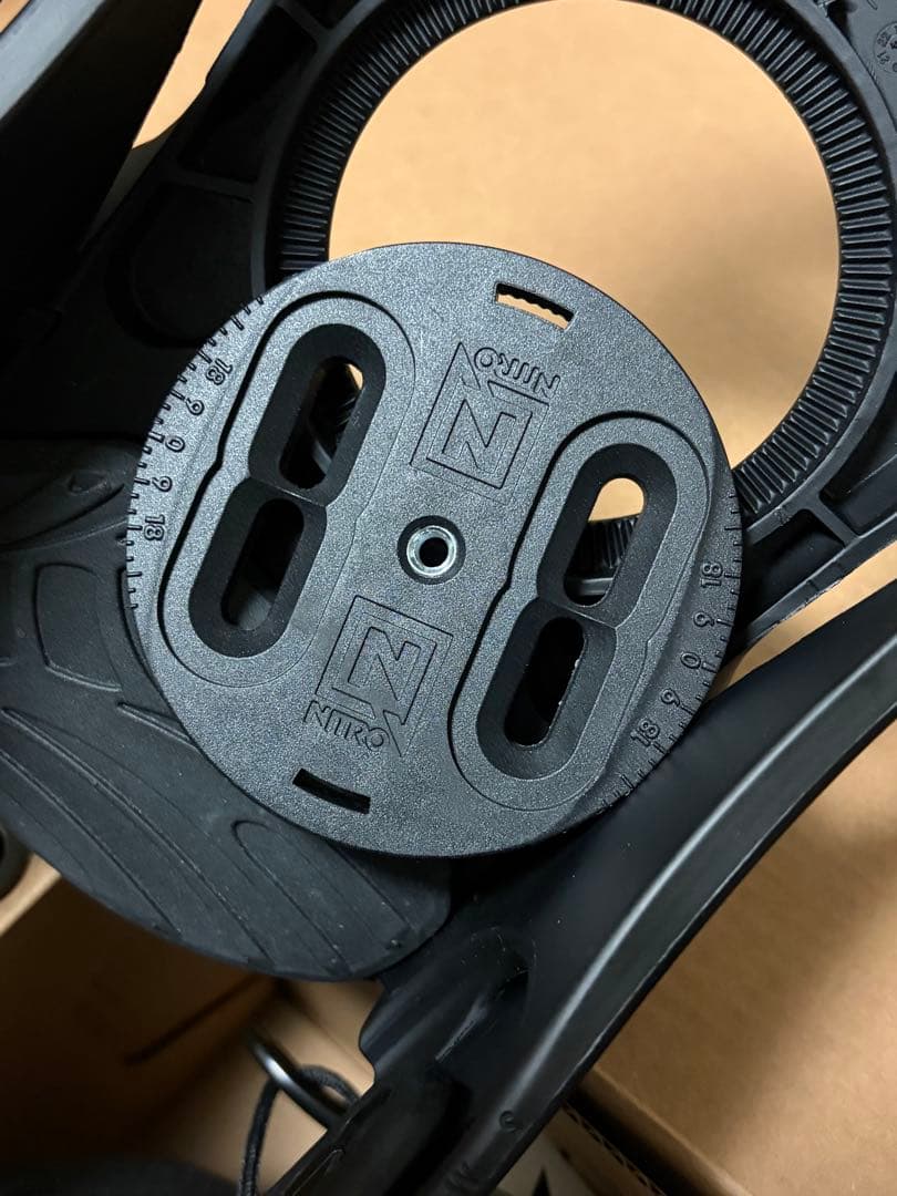 【ハハハジジ】ナイトロ COSMIC レディース ビンディング