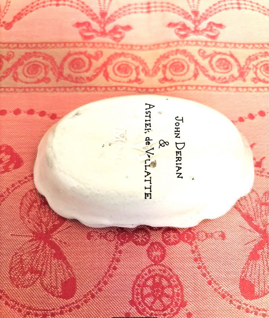 Astier de VillatteJohn Derian ダークブルー蝶皿