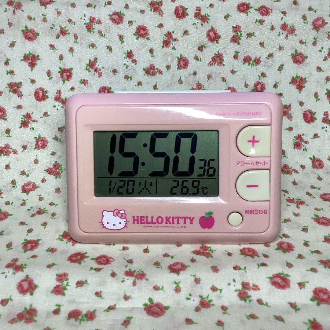 【良品】ハローキティ　デジタル目覚まし時計　希少　生産終了品　リズム時計