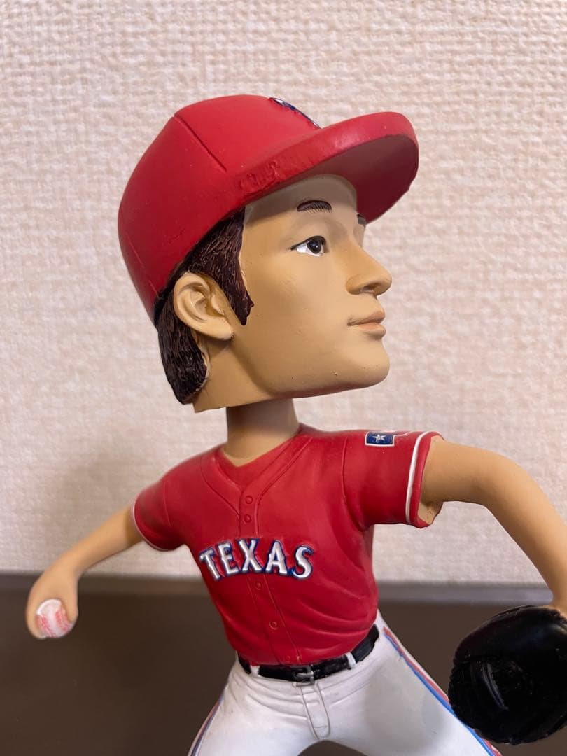 ダルビッシュ　レンジャース　2014 奪三振王達成記念球場配布ボブルヘッド